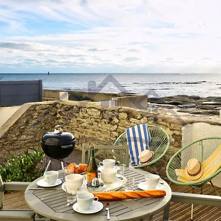 Localise - M4 - Ty Gwenn - La Maison A La Pointe De Lechiagat - Acces A Deux Pas D'Une Terrasse Vue Mer Privative - Wifi Inclus - Draps Inclus - Animaux Bienvenus Treffiagat Exterior photo